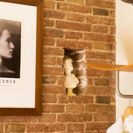 The Patio アパート *